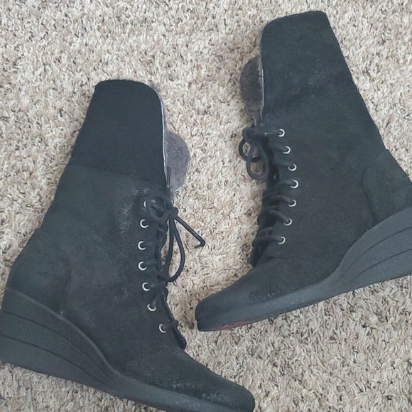 Ugg Zea Cold Weather Boots Size 9 - Picture 11 of 12
